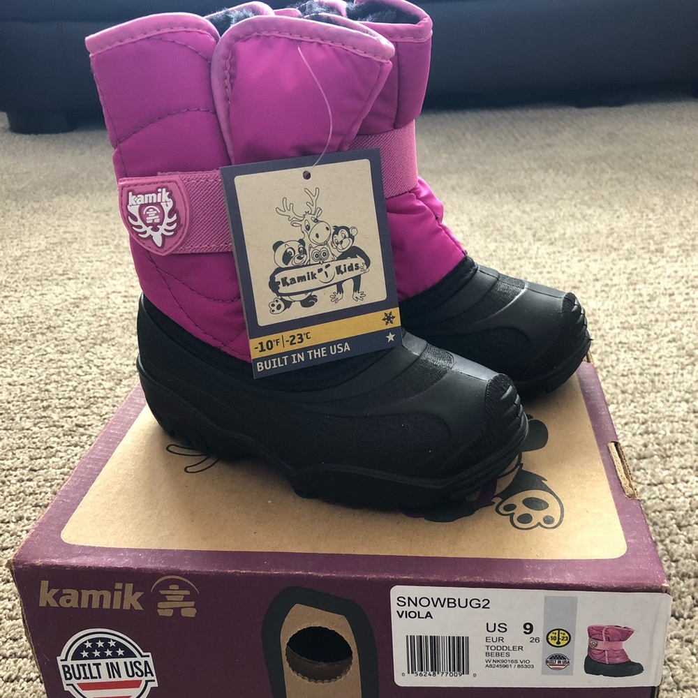 Girls Kamik snow boot